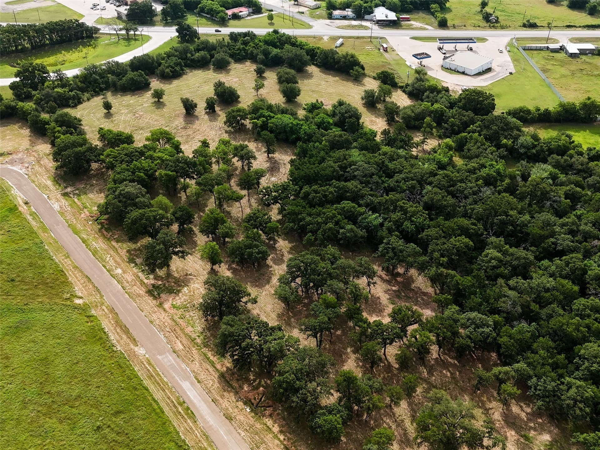 3 acres in Hill County gallery image 4