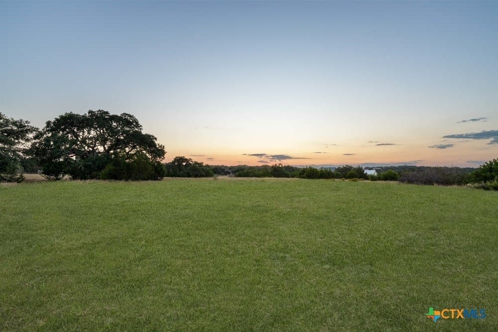 4.12 acres in Kendall County gallery image 4