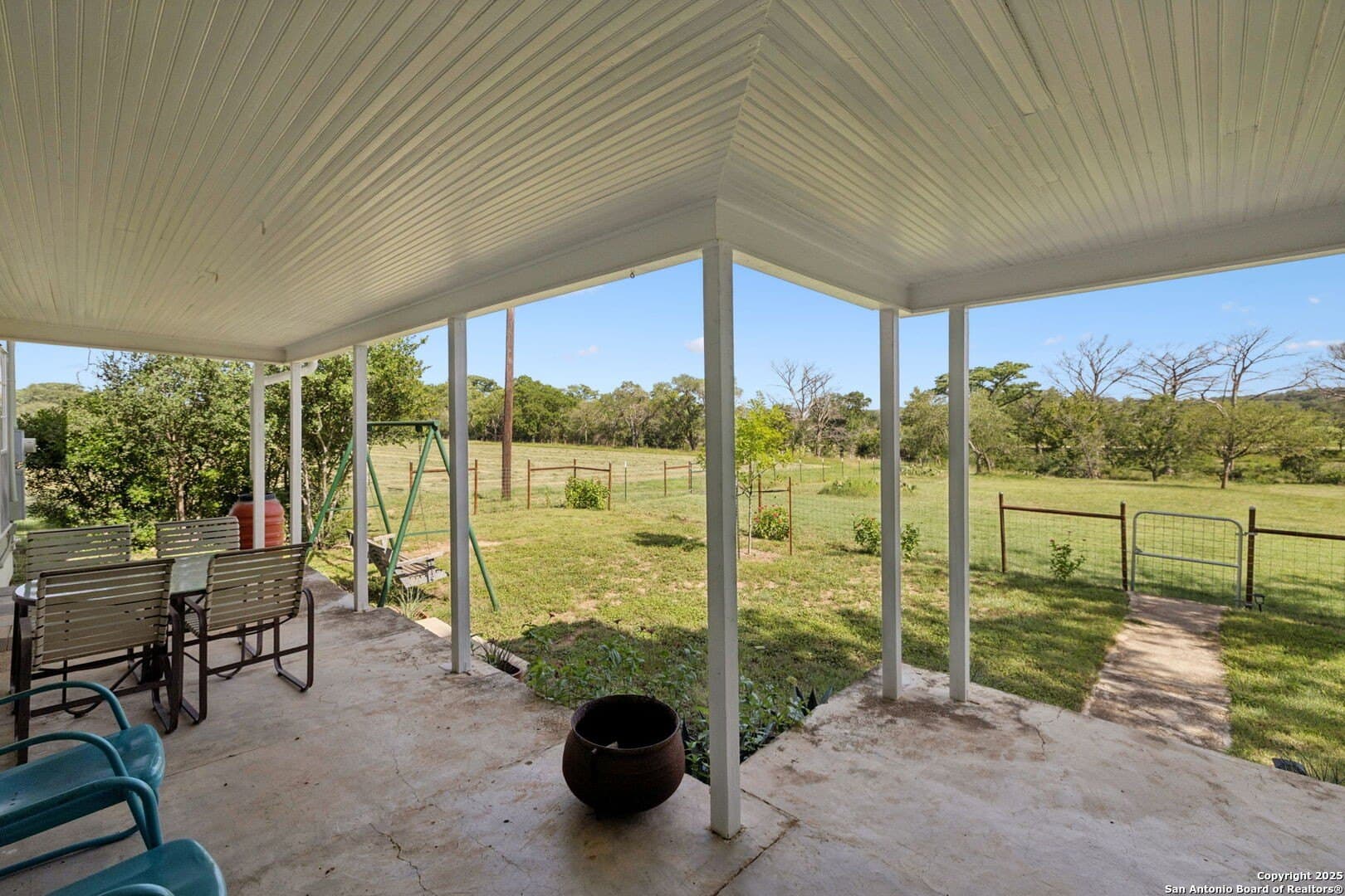 38.62 acres in Kerr County - photo 9