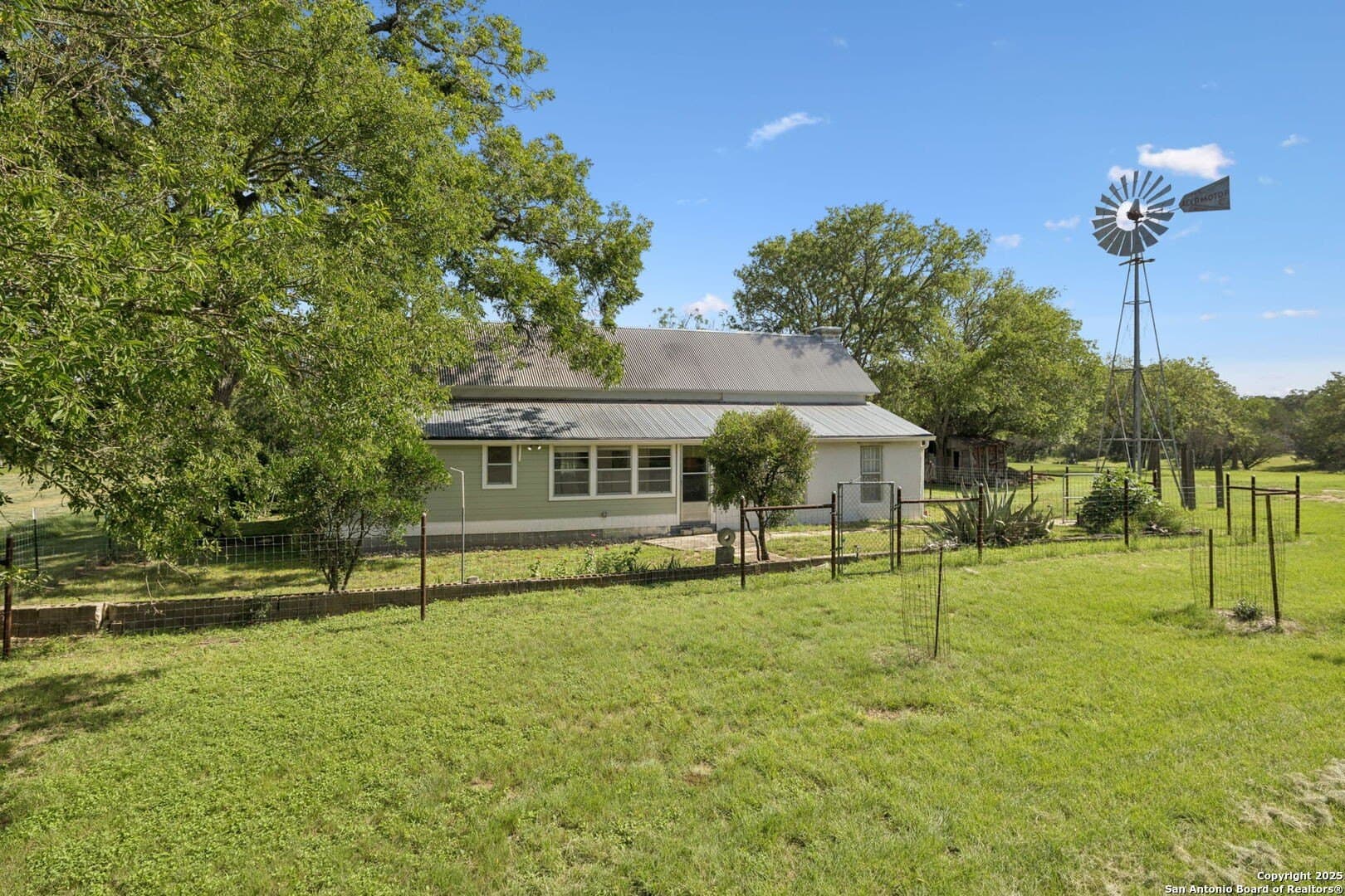 38.62 acres in Kerr County - photo 6