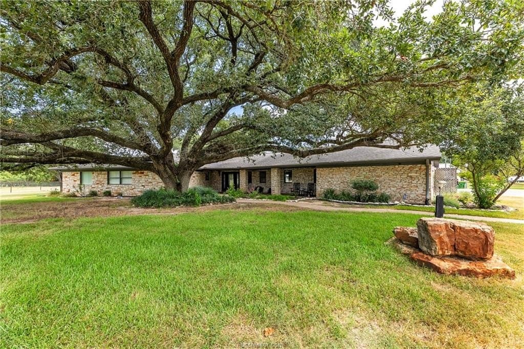 13.94 acres in Brazos County gallery image 2