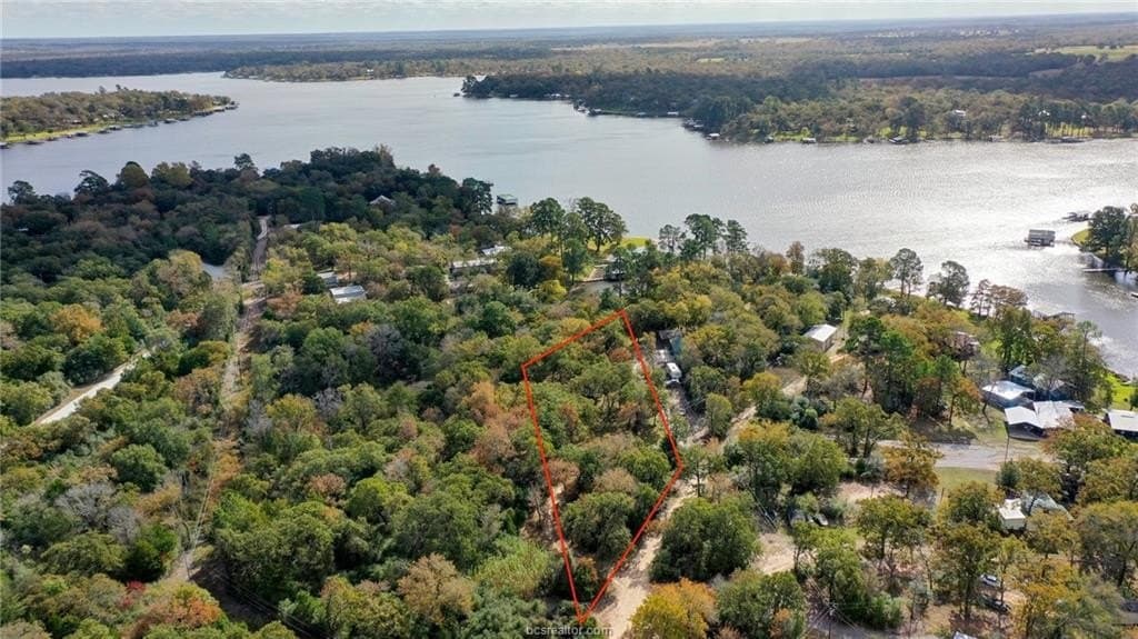 0.76 acres in Robertson County - photo 15