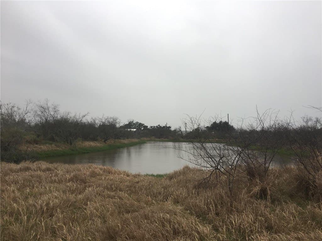 20 acres in Aransas County