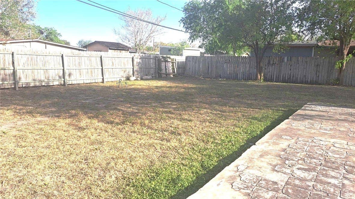 0.18 acres in Kleberg County gallery image 3