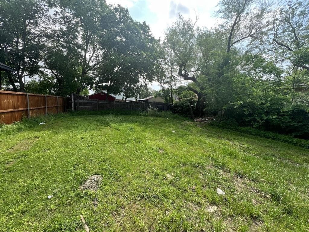 0.14 acres in Dallas County gallery image 2