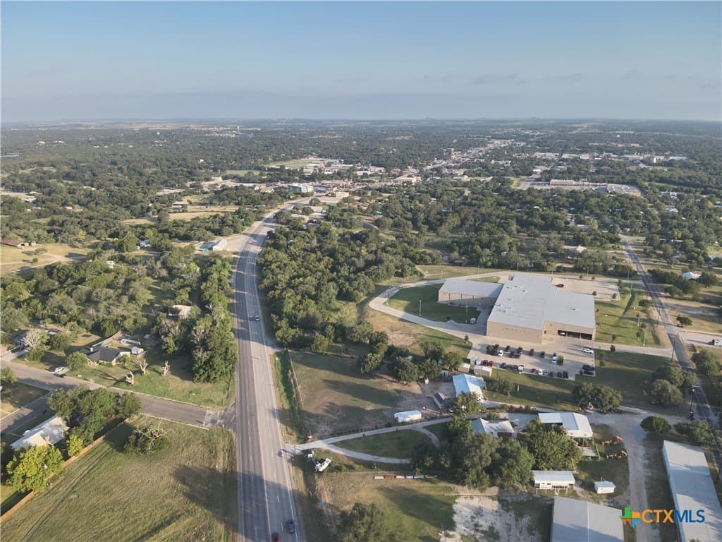 0.5 acres in Lampasas County gallery image 2