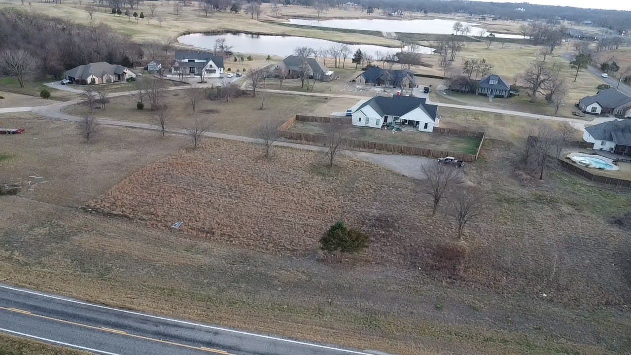 0.76 acres in Hopkins County gallery image 4