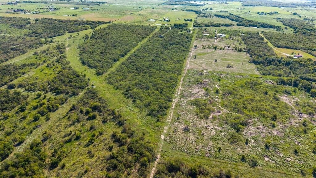 10.06 acres in Kaufman County