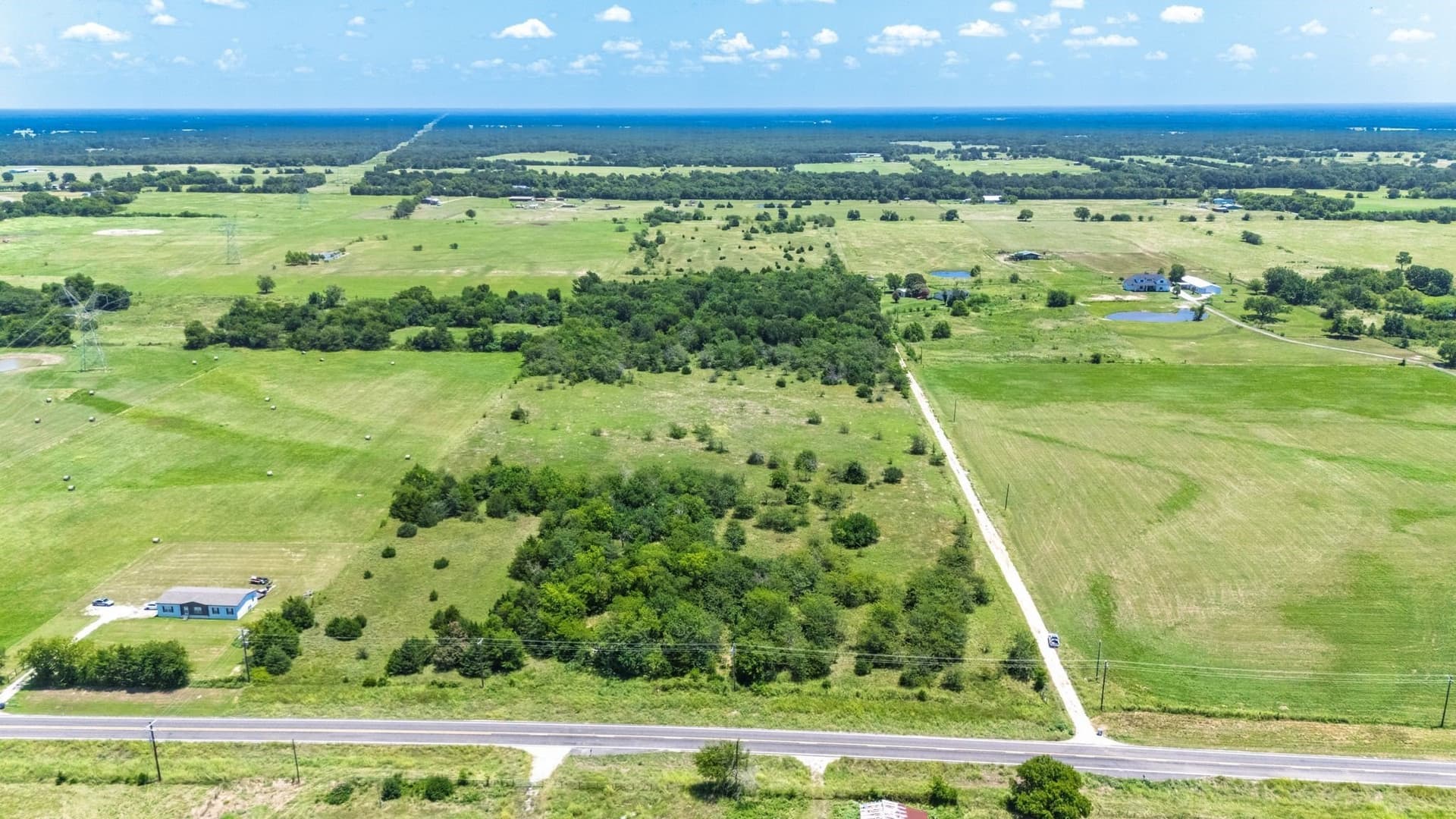 32.79 acres in Hunt County - photo 10
