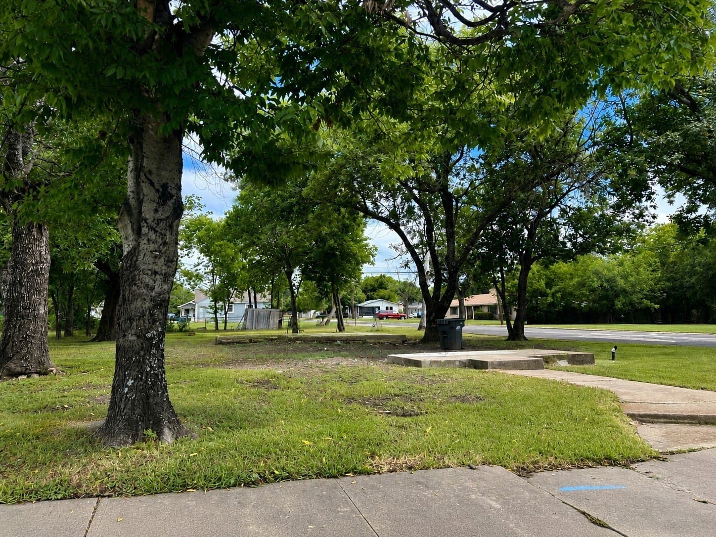0.13 acres in Navarro County