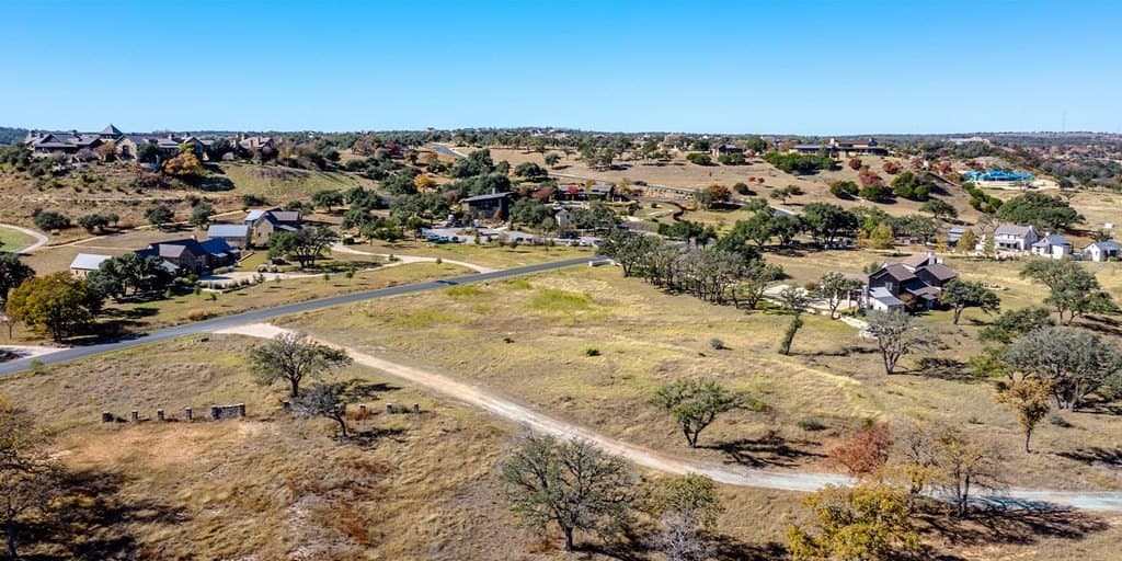 3.53 acres in Gillespie County - photo 3
