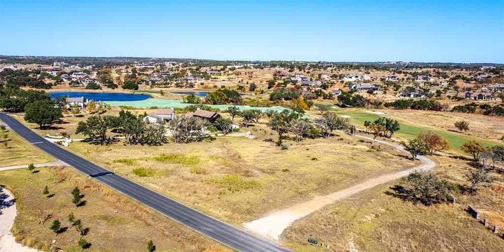 3.53 acres in Gillespie County