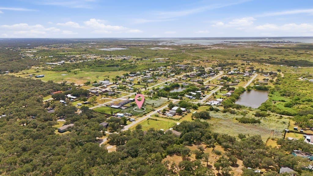 0.6 acres in Aransas County - photo 6
