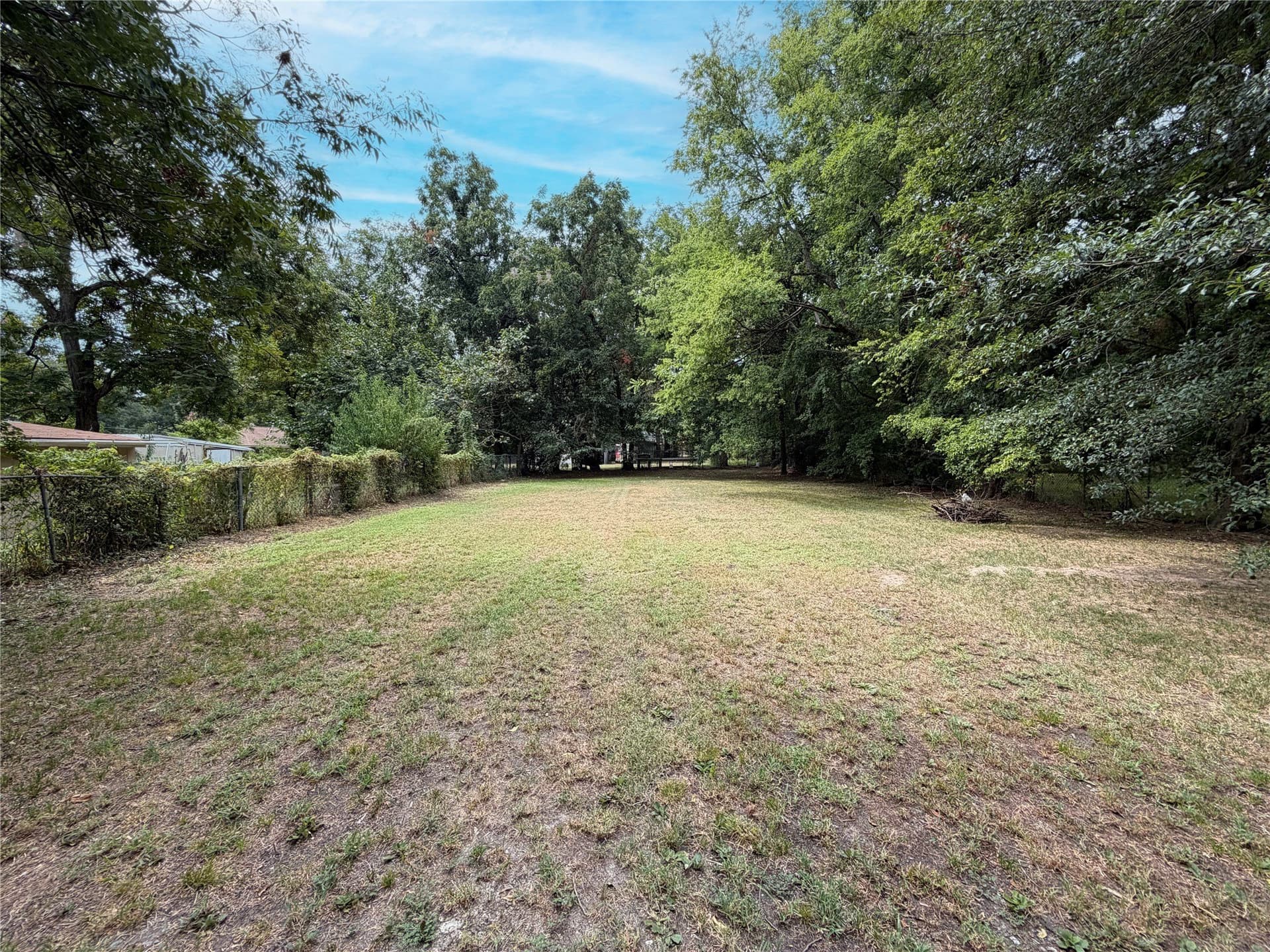 0.34 acres in Bowie County - photo 2