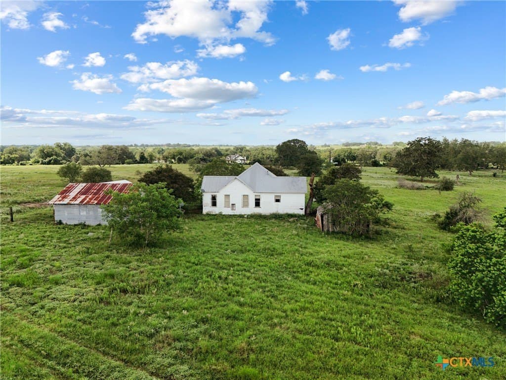 35.92 acres in Lavaca County
