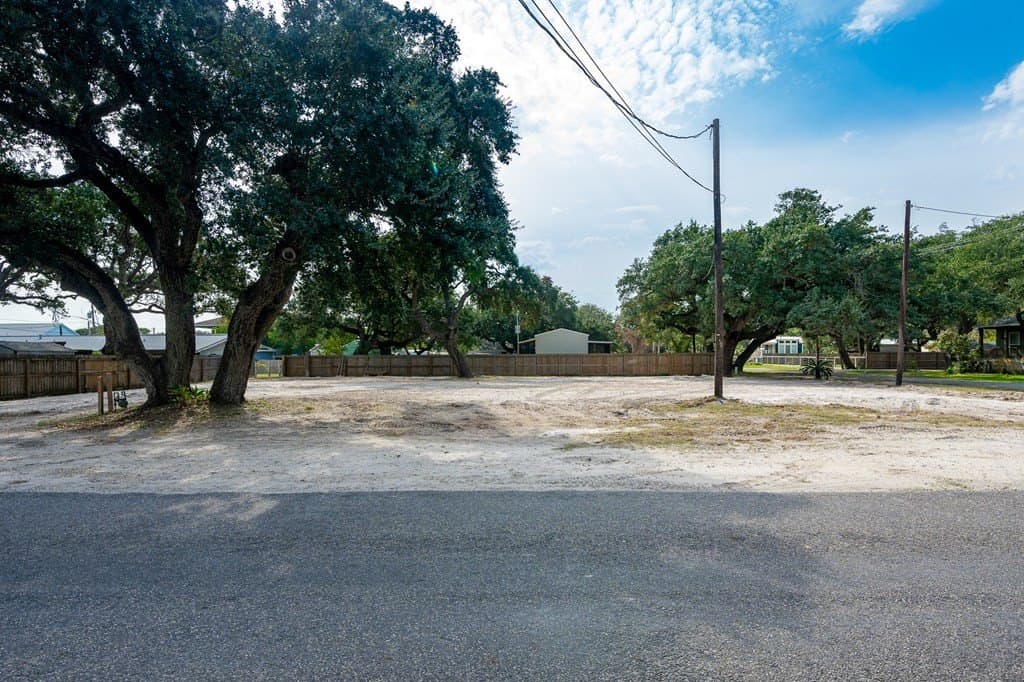 0.29 acres in Texas County - photo 9