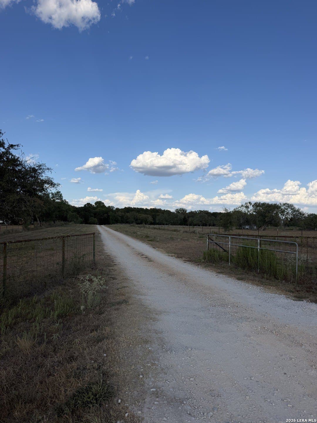 15.07 acres in Guadalupe County - photo 5