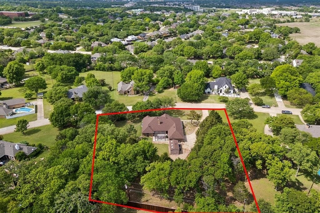 1.03 acres in Tarrant County gallery image 2