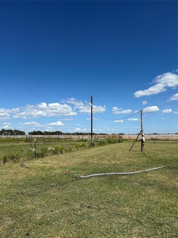 7.5 acres in Navarro County gallery image 3