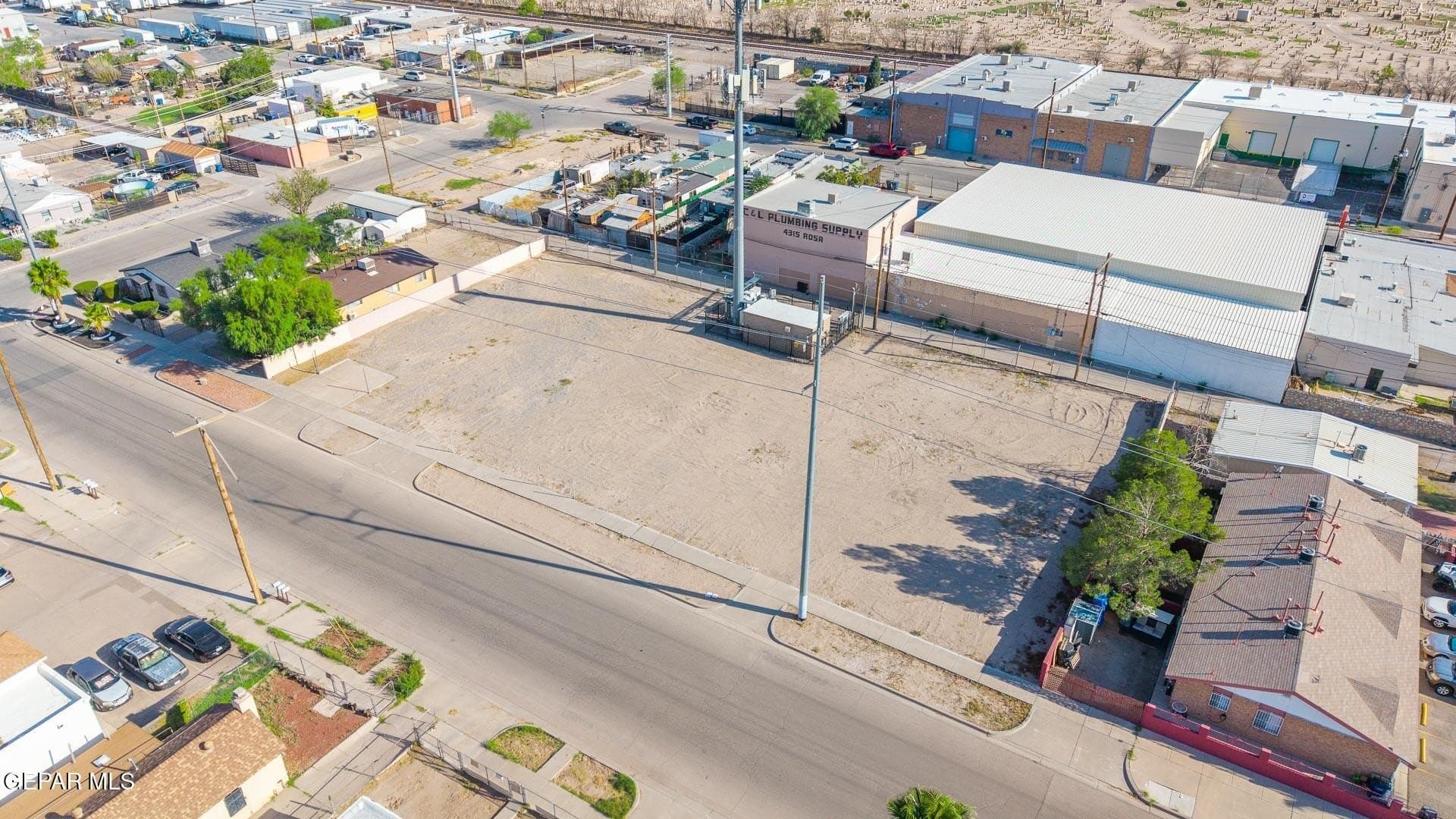 0.3 acres in El Paso County - photo 3