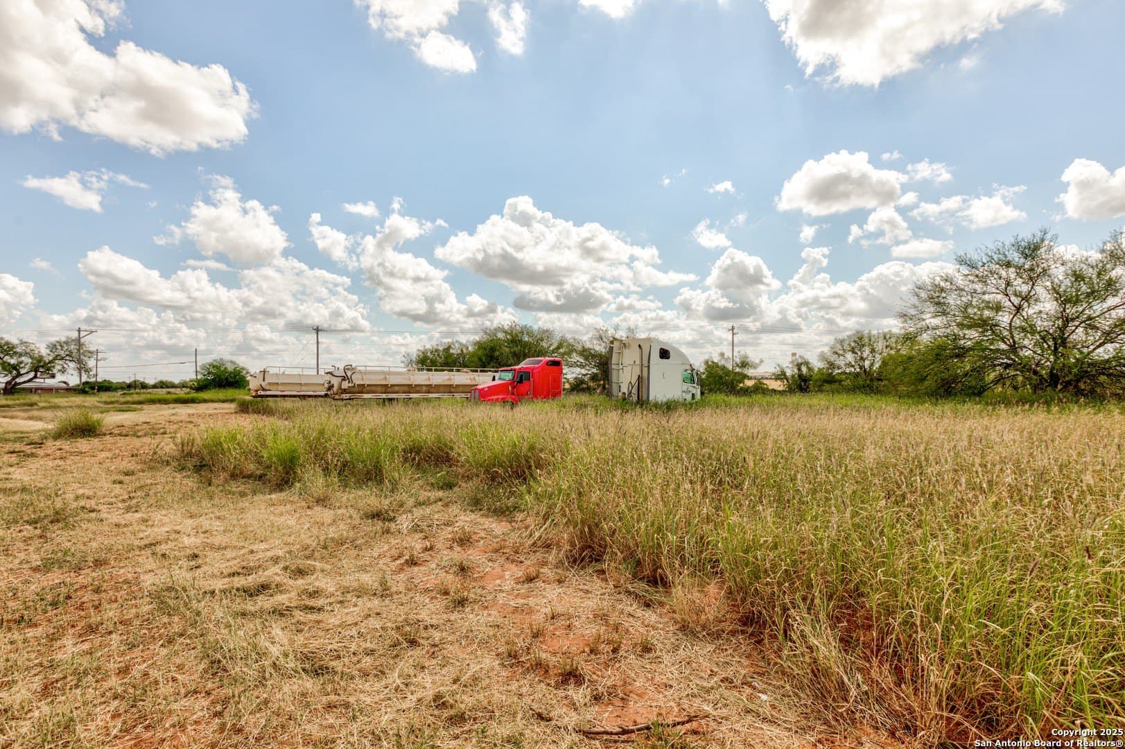 10 acres in Frio County featured view