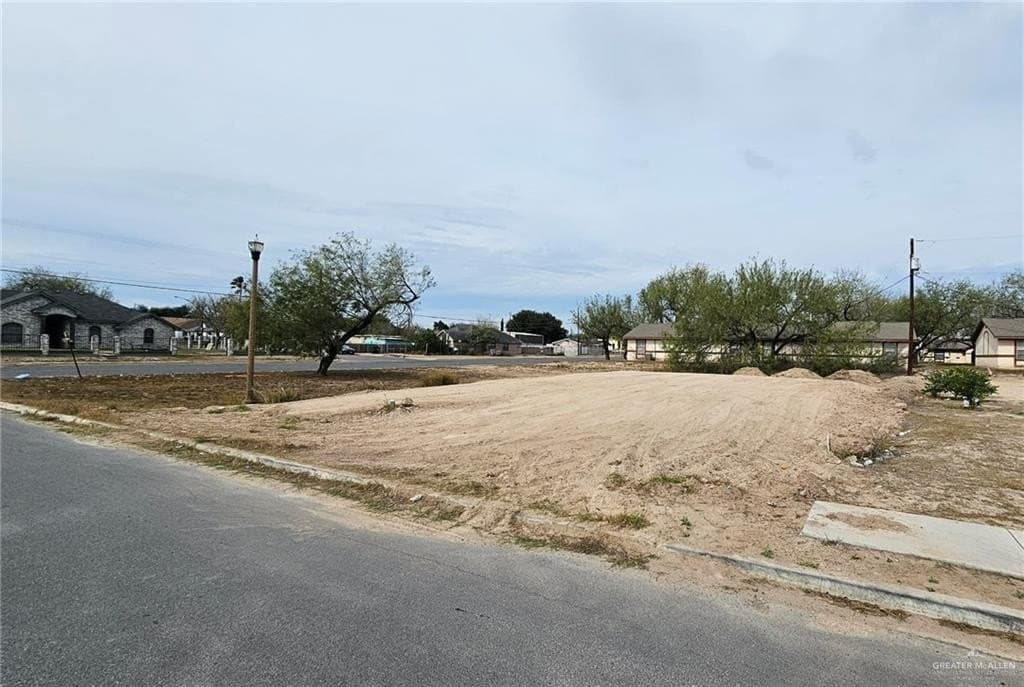 0.13 acres in Hidalgo County gallery image 3