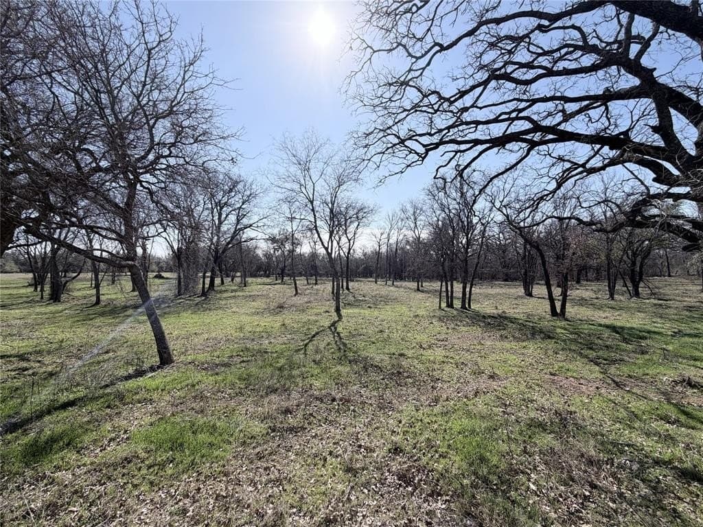 3 acres in Hill County