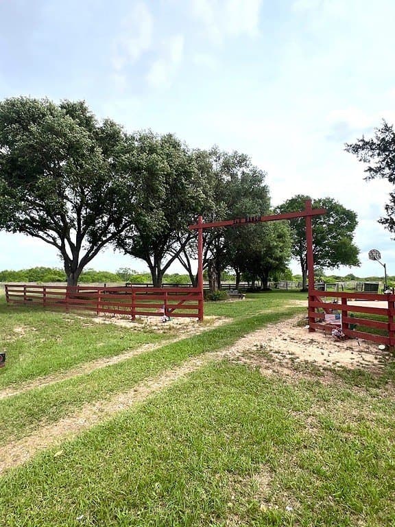 49.77 acres in Austin County featured view