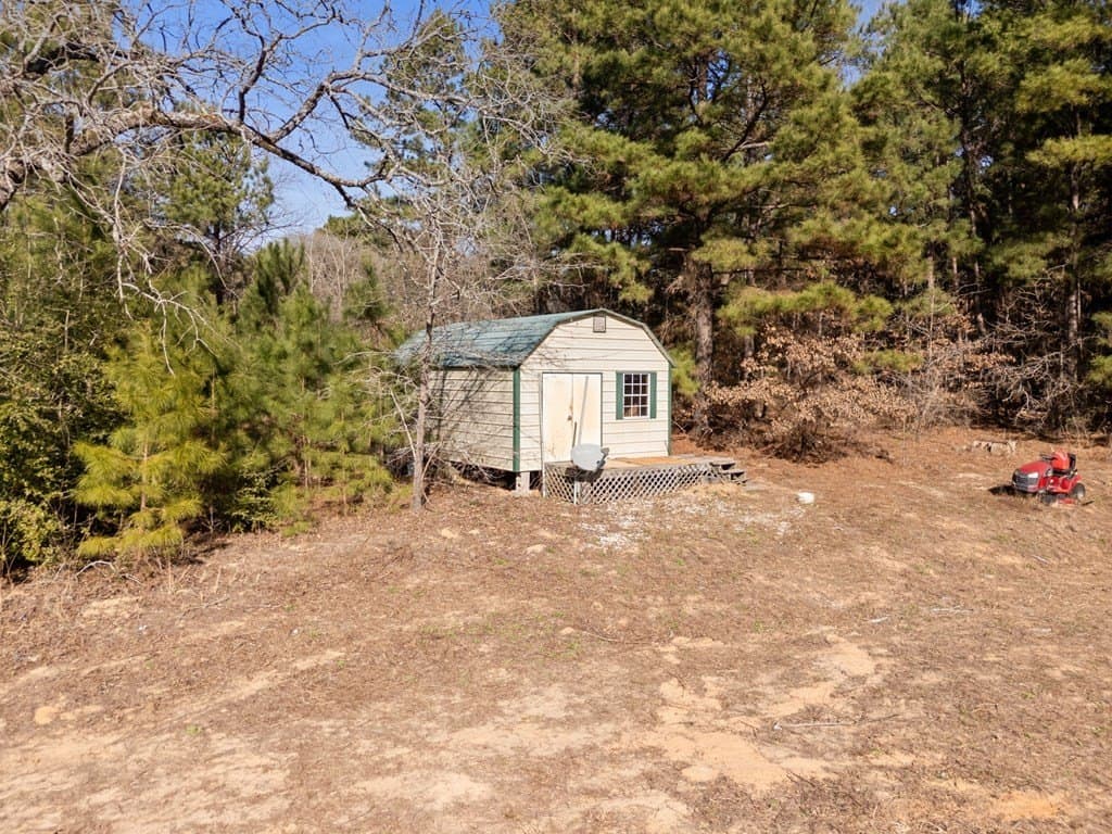 10.5 acres in ANDERSON County gallery image 3