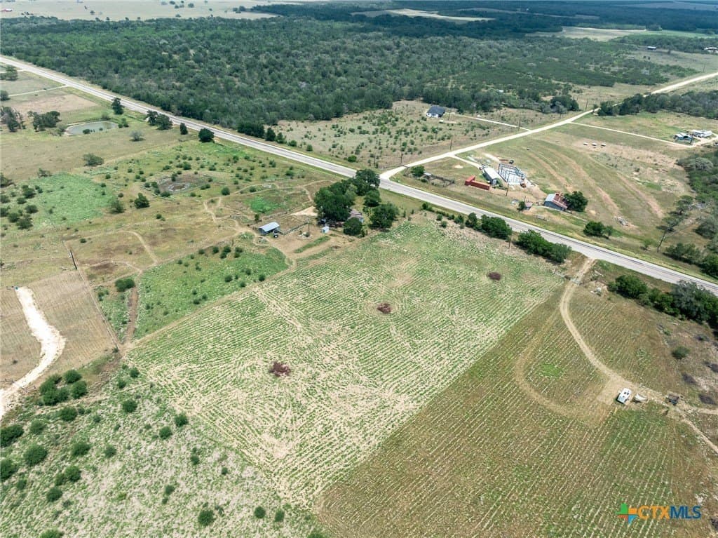 4 acres in Gonzales County - photo 11