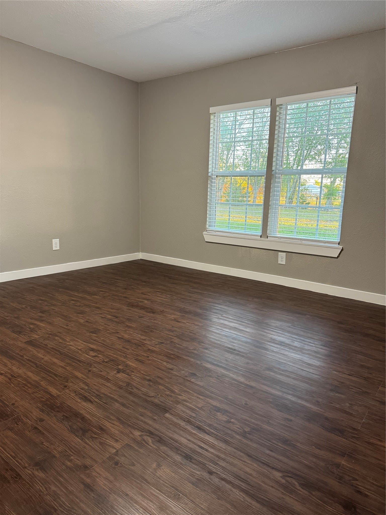 10 acres in Kaufman County - photo 15