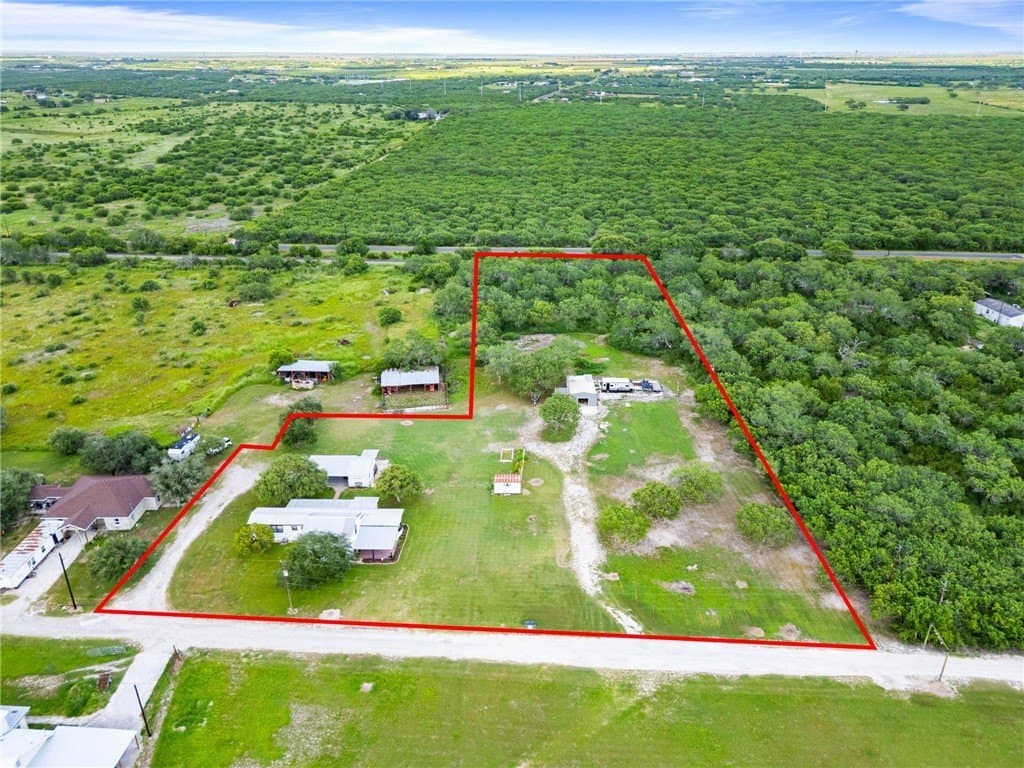 100,000 acres in Live Oak County - photo 33
