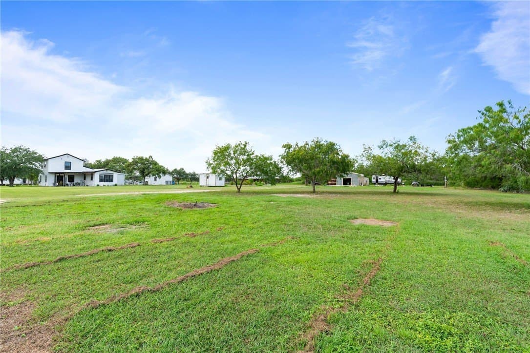 100,000 acres in Live Oak County - photo 28