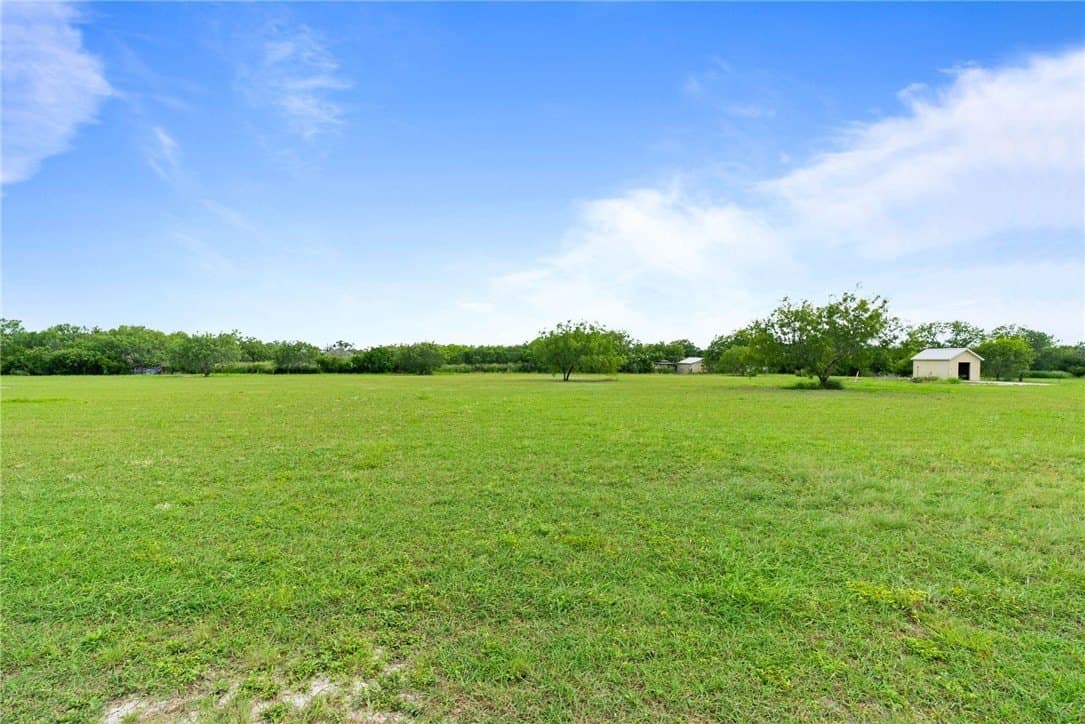 100,000 acres in Live Oak County - photo 27