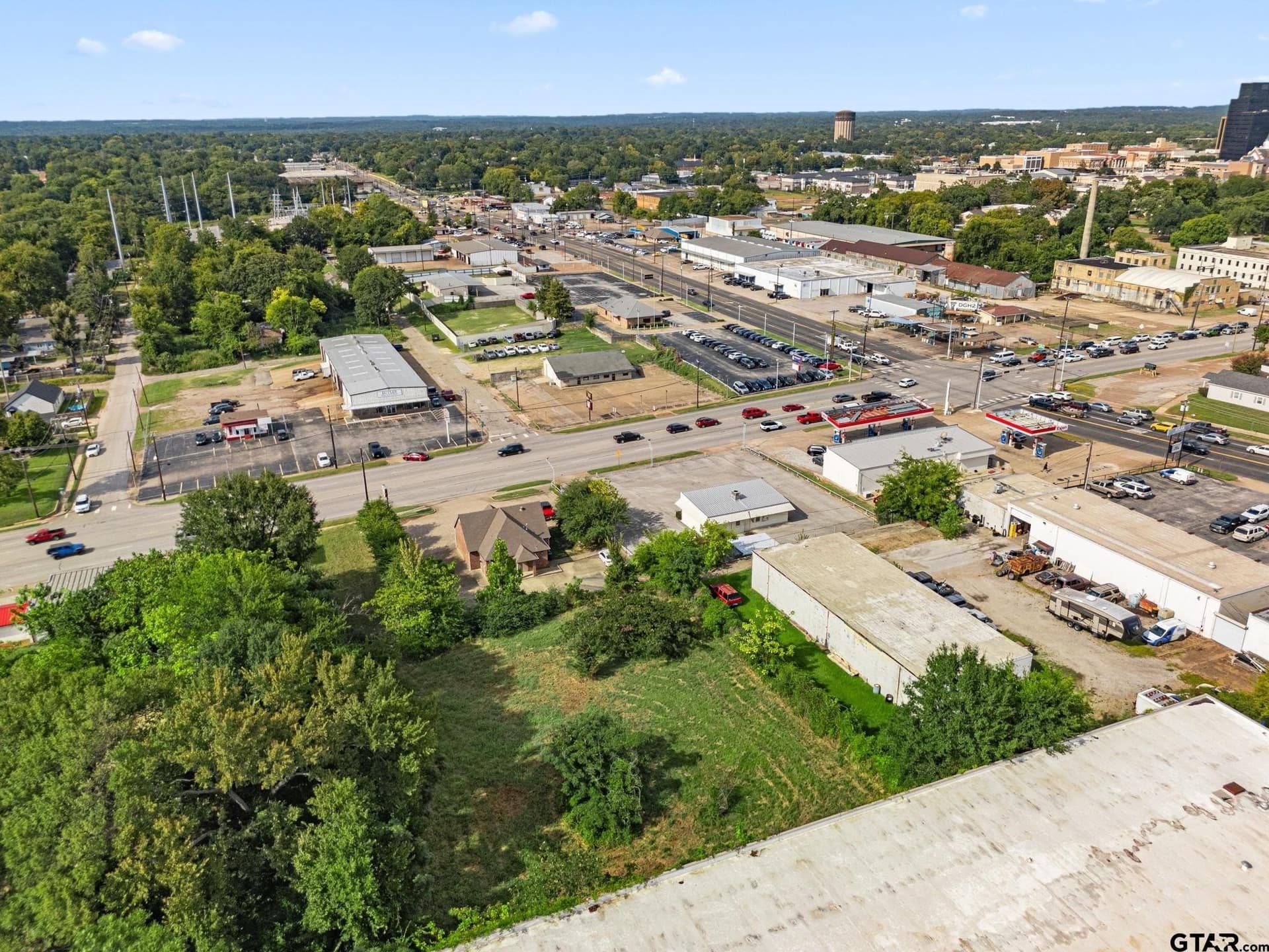 0.74 acres in Smith County gallery image 4
