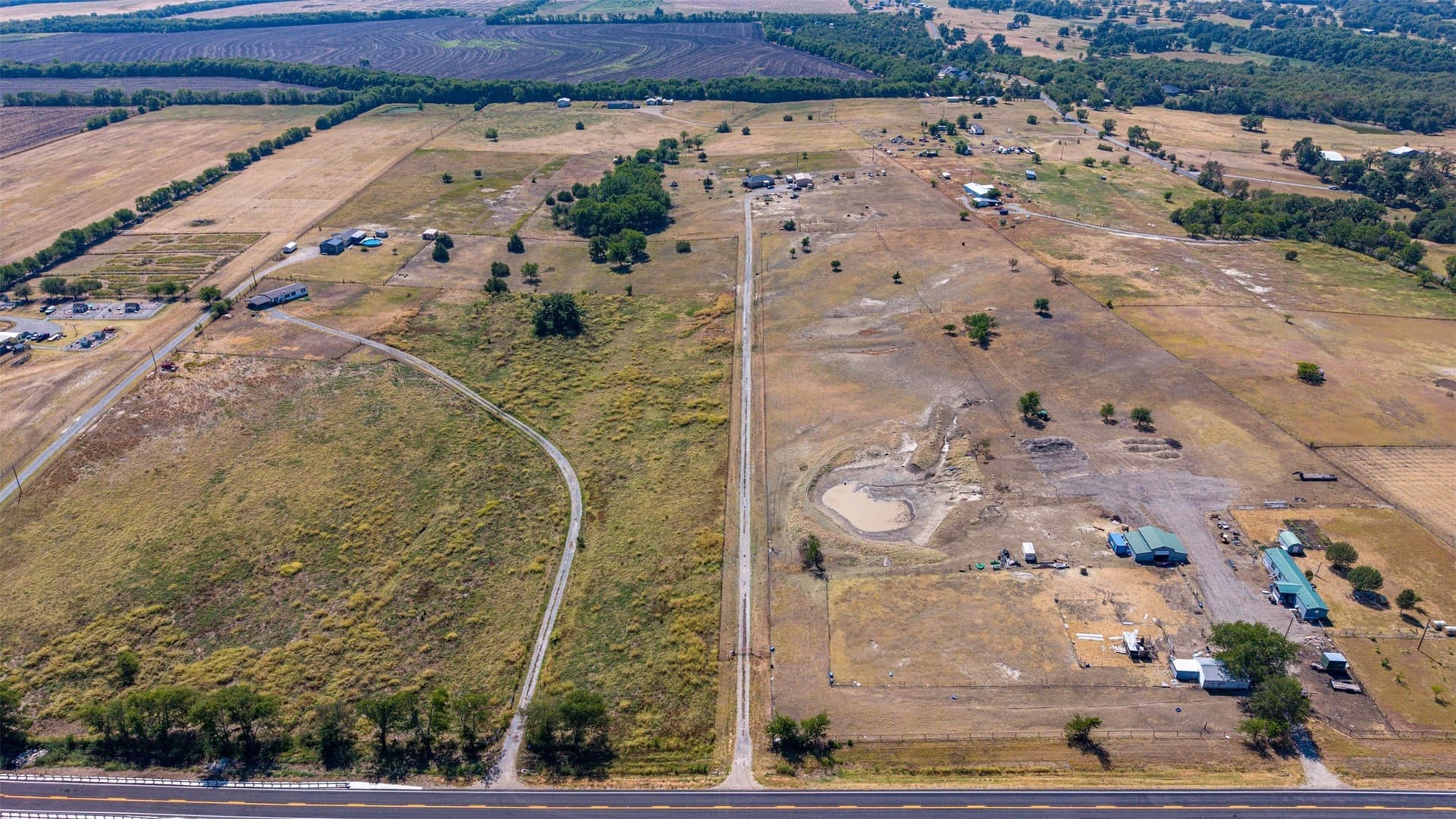 16.27 acres in Grayson County