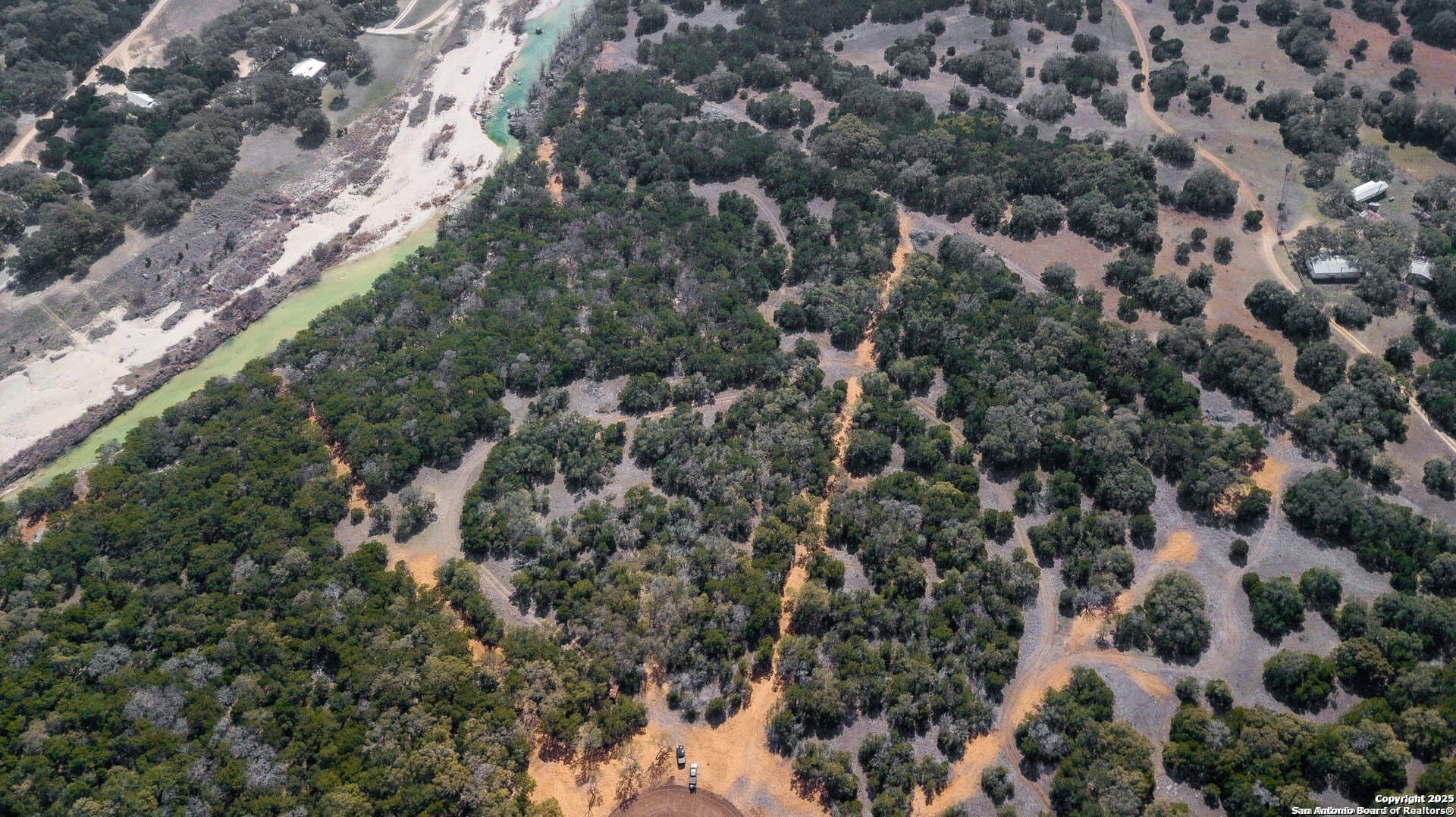7.73 acres in Bandera County - photo 18