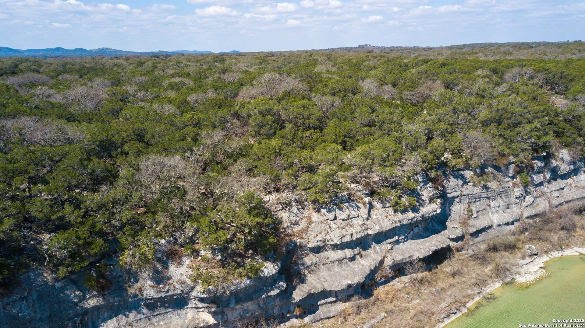 7.73 acres in Bandera County - photo 8
