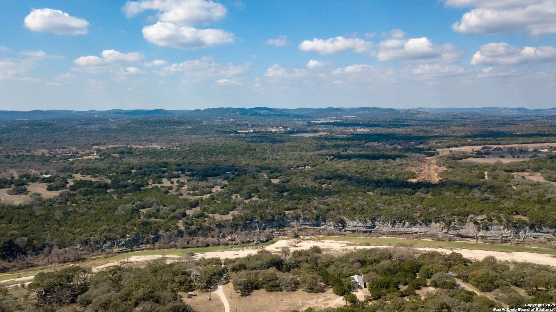 7.73 acres in Bandera County - photo 20