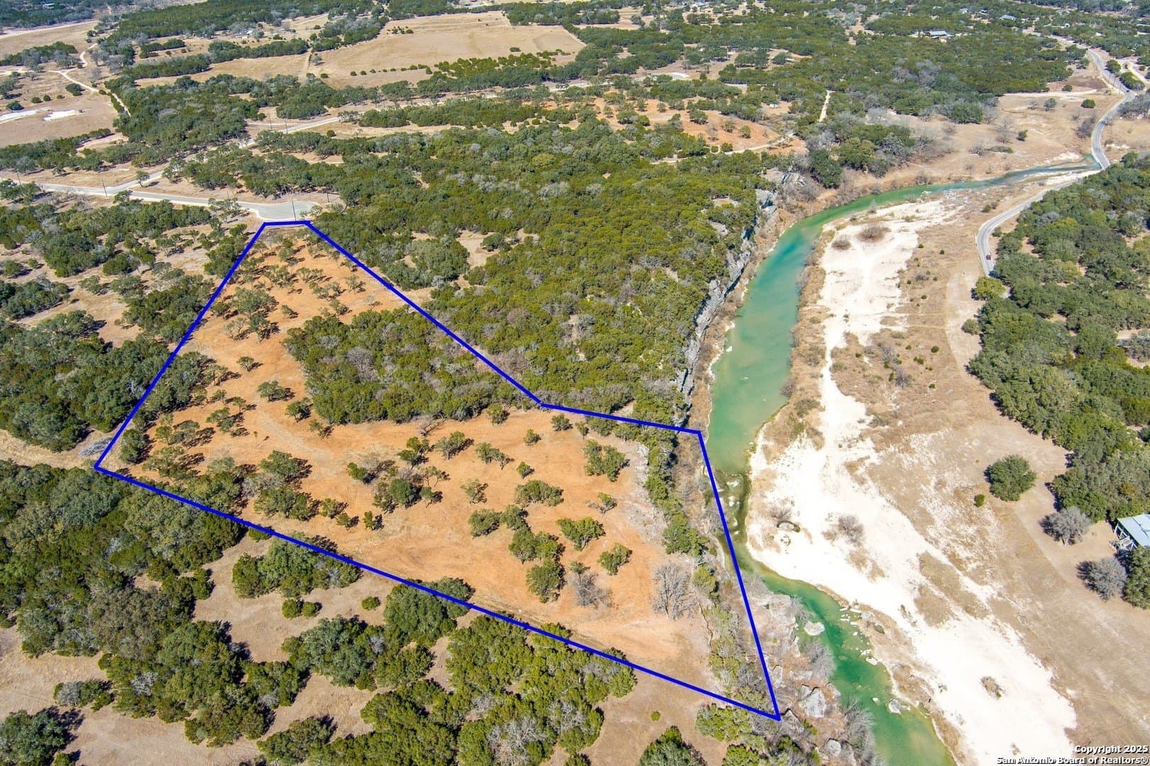 7.73 acres in Bandera County