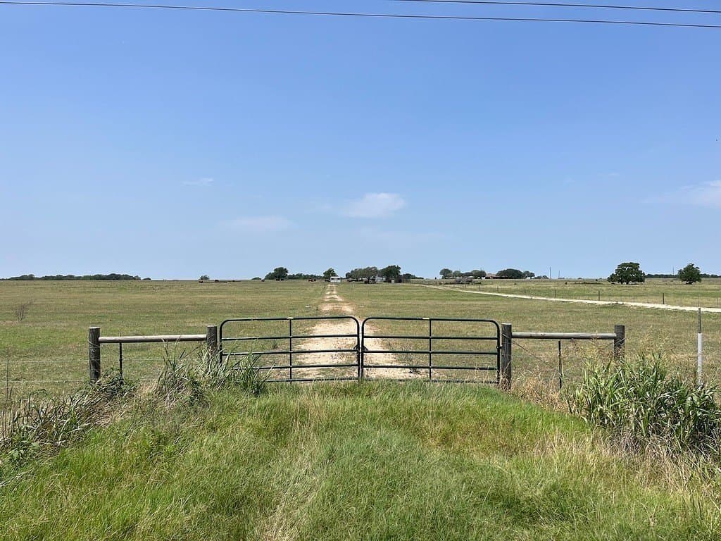 12.38 acres in Fayette County gallery image 2