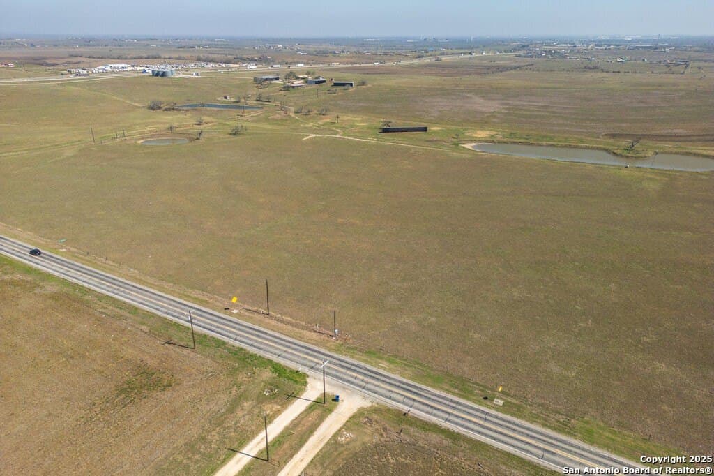 14.81 acres in Guadalupe County gallery image 2