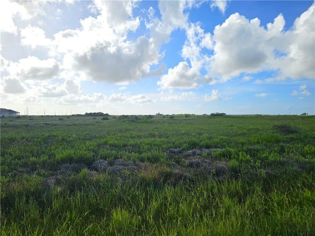 6 acres in Aransas County gallery image 4