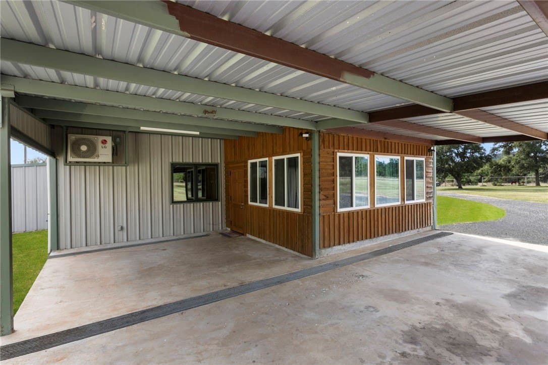 20 acres in Bandera County - photo 20