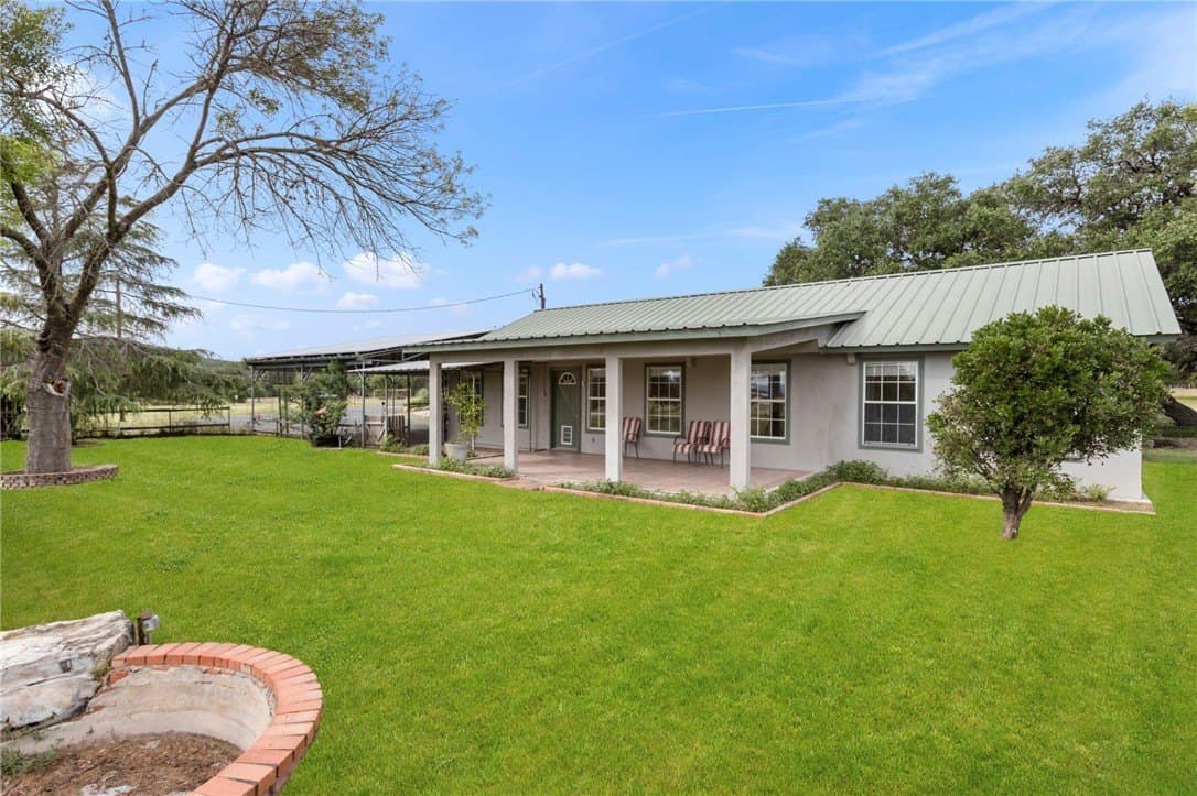 20 acres in Bandera County gallery image 4