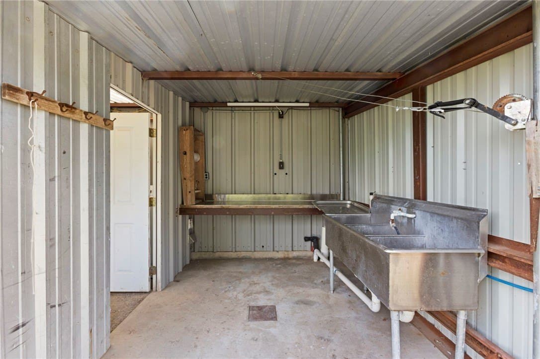 20 acres in Bandera County - photo 26