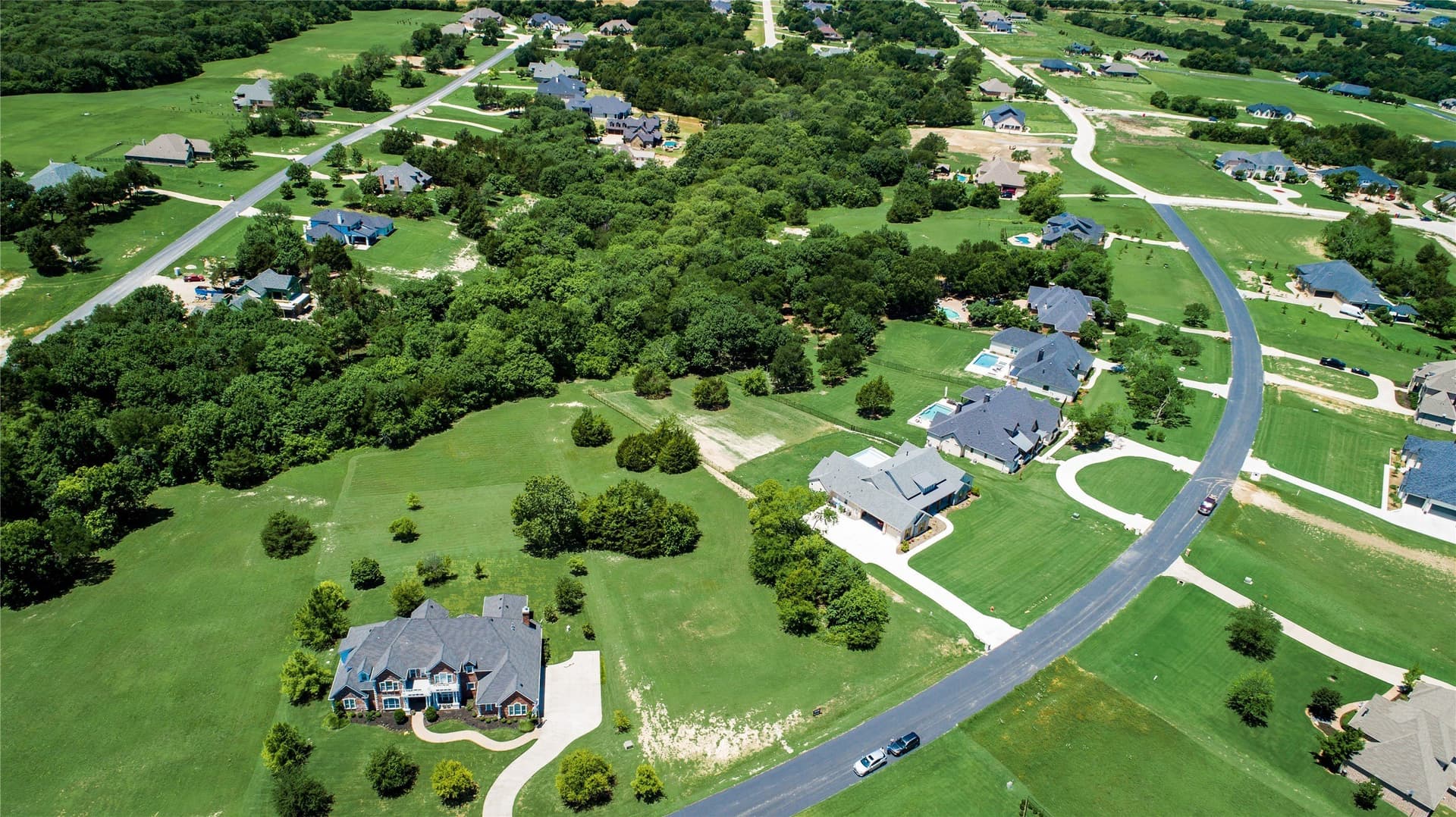 1.05 acres in Collin County gallery image 3