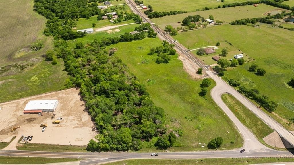 12.71 acres in Ellis County gallery image 4