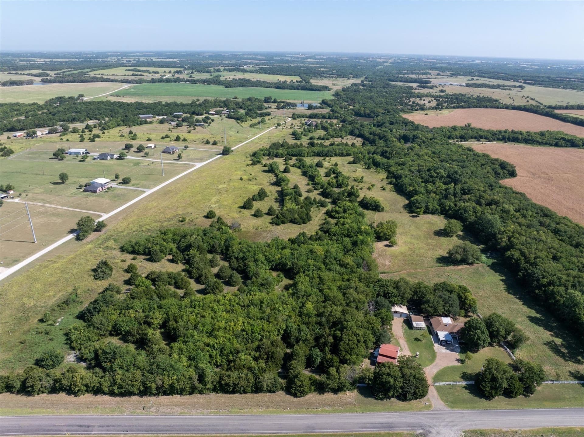 24.87 acres in Grayson County gallery image 2