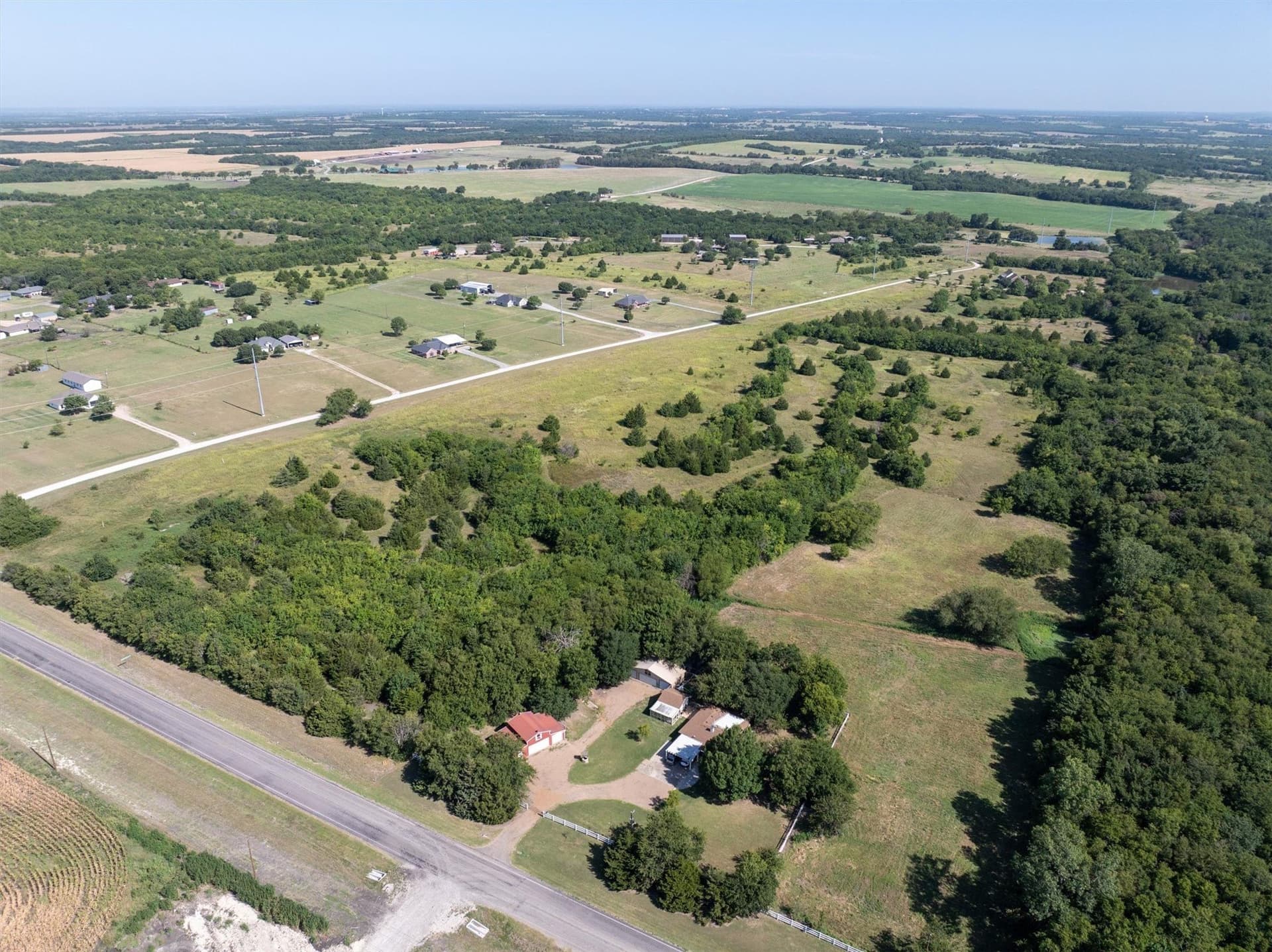24.87 acres in Grayson County gallery image 4